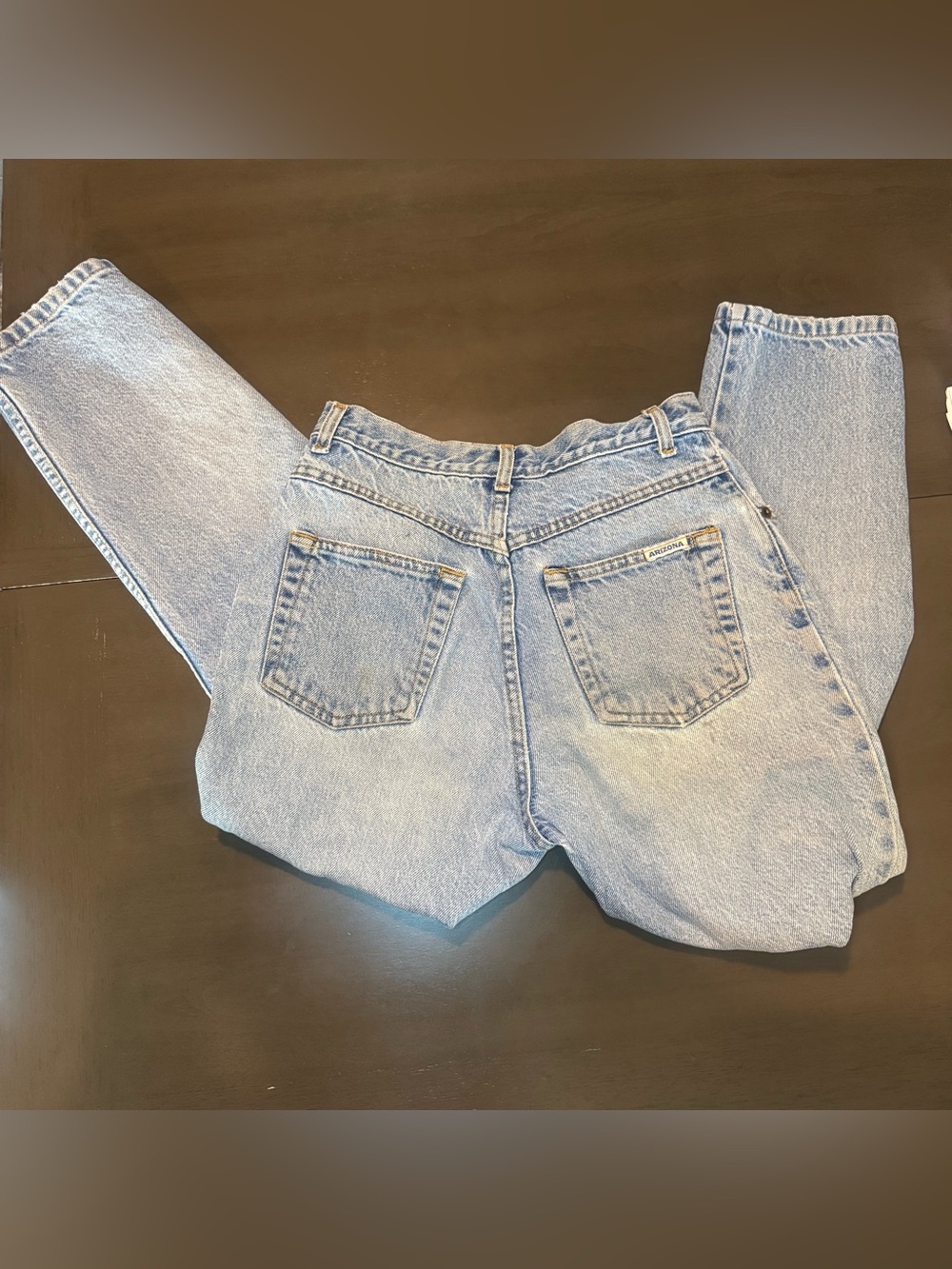 Arizona Jean Company Light Wash Women’s Jeans. Size 9. (pair 3)